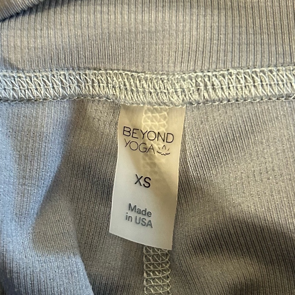 BEYOND YOGA Ribbed Leggings‎ - Picture 4 of 4
